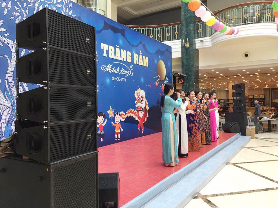 LOA LINE ARRAY 2 TẤC RƯỠI X210LA 10 lap-dat-loa-line-array-x210la