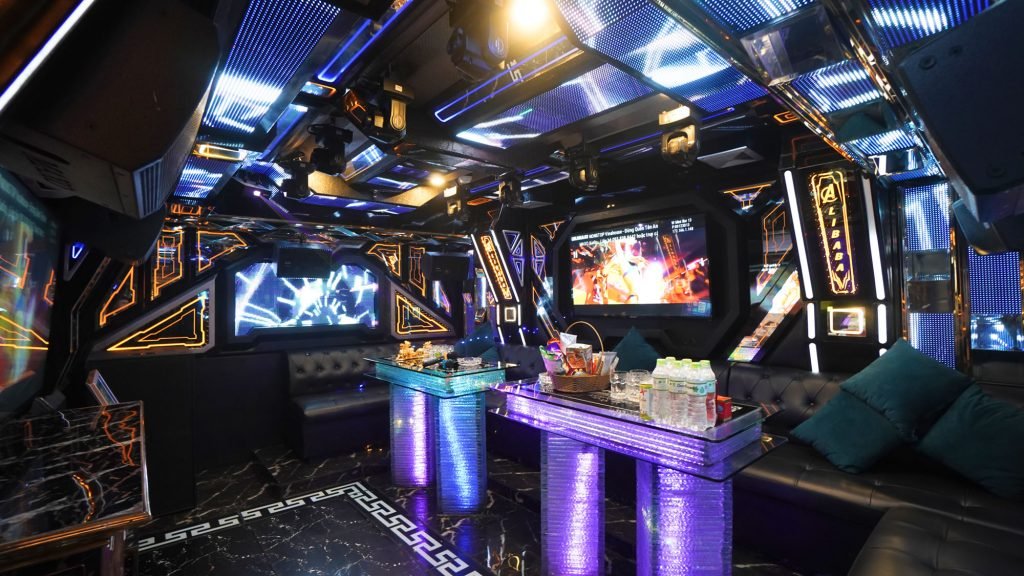 KHÁM PHÁ PHÒNG KARAOKE MINI ĐỘC NHẤT 4 he-thong-am-thanh-phong-karaoke-dien-tich-nho